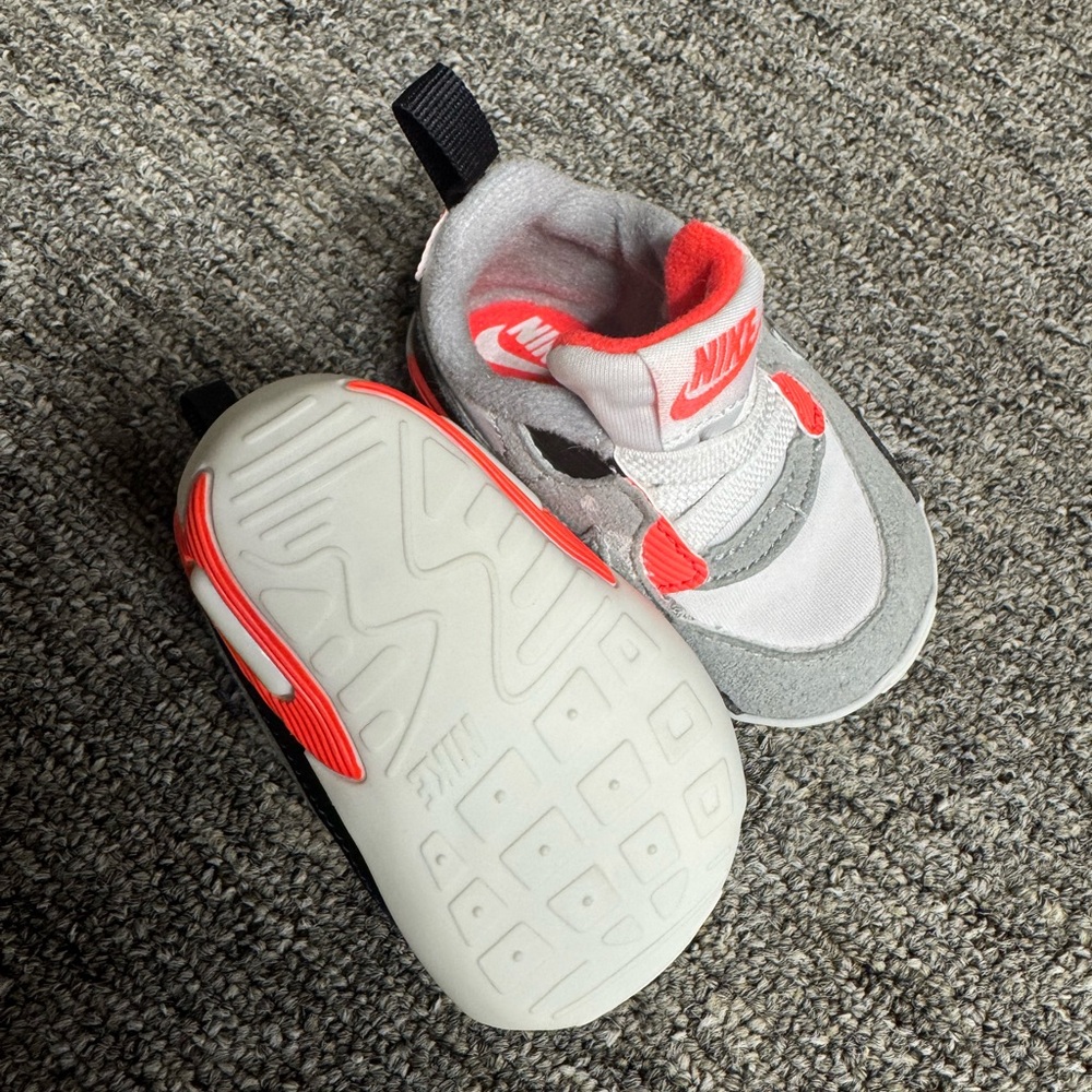 Baby 2C - Nike Airmax “Retro” - amazing pair! Baby sneakerhead!